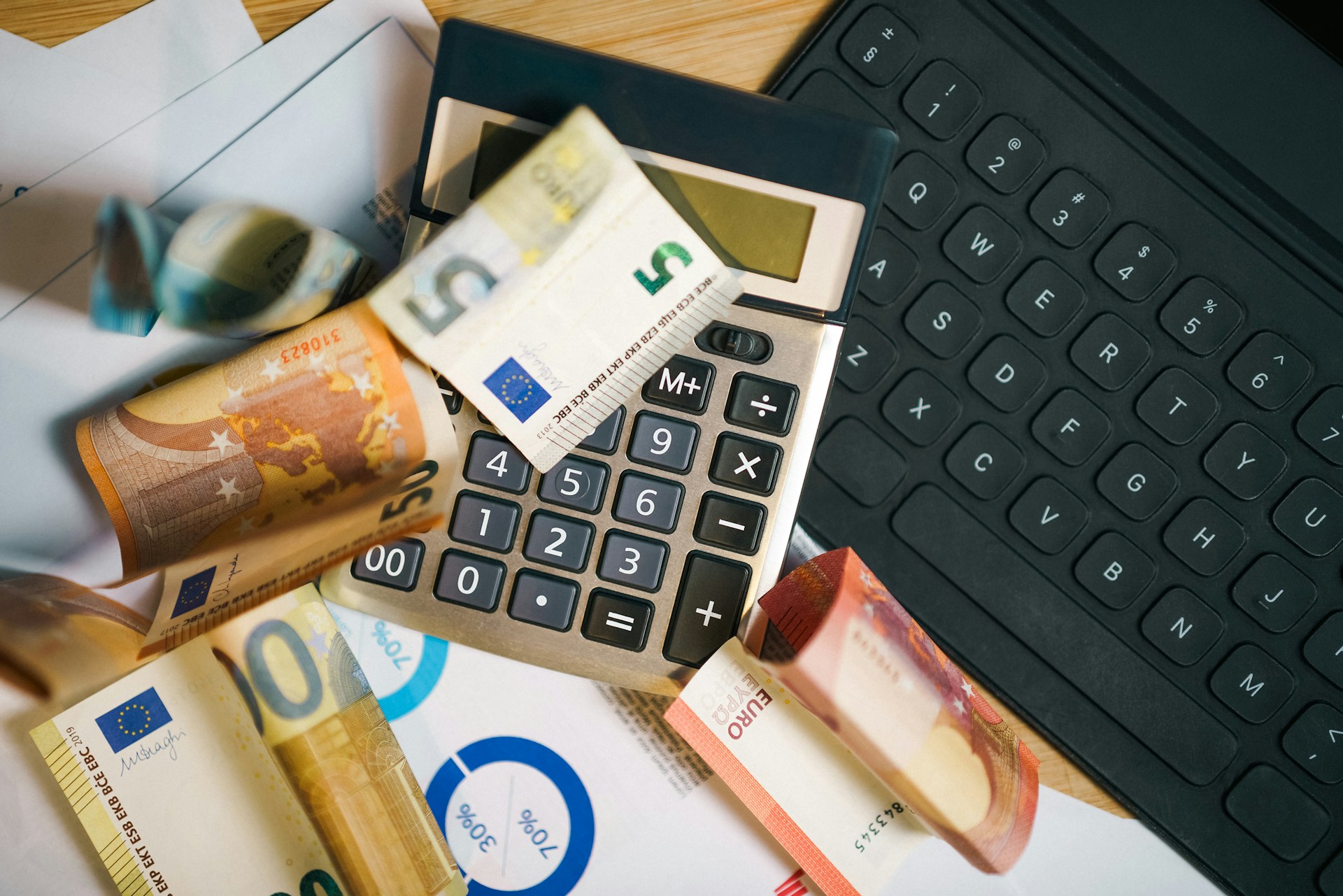 A qui s'adresser pour un rachat de crédit senior ?