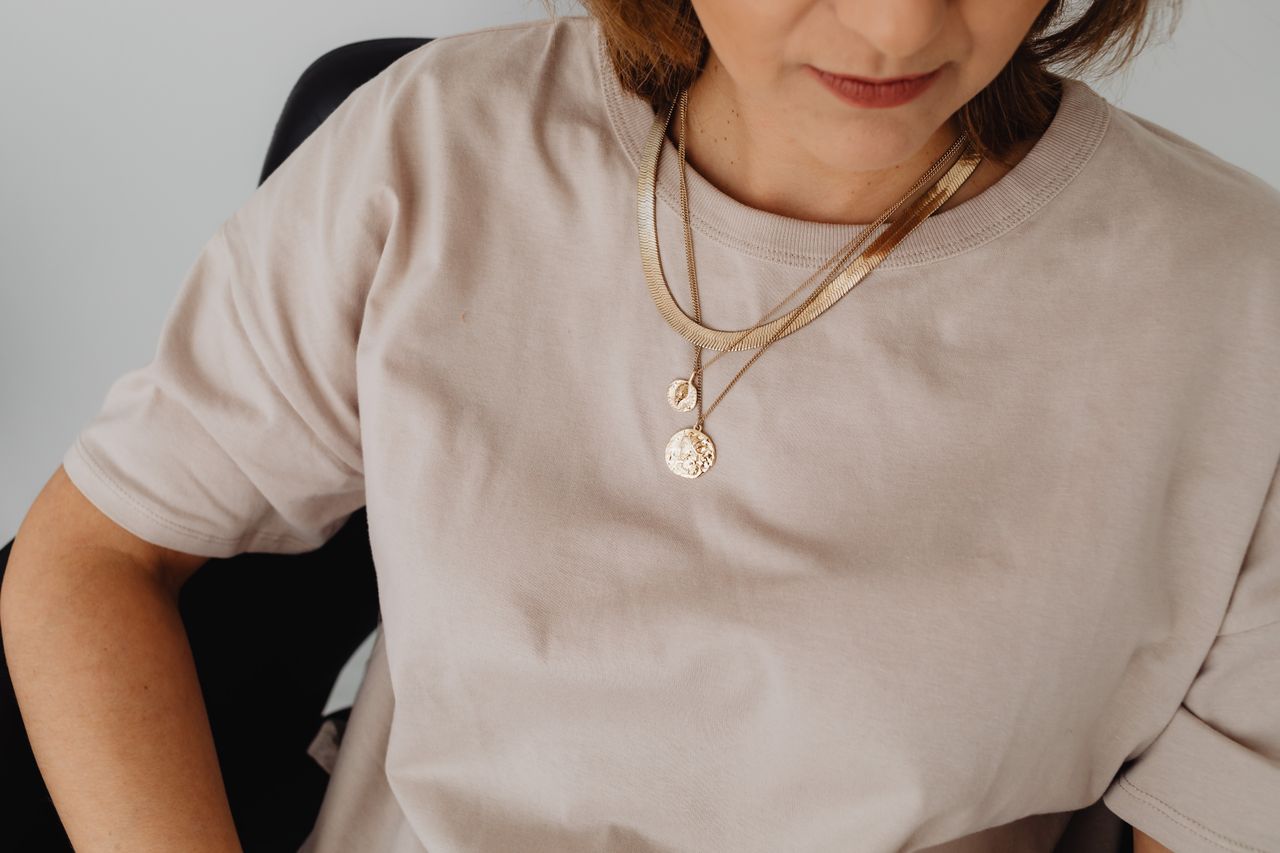 Collier en or pour femme : comment bien le choisir ?