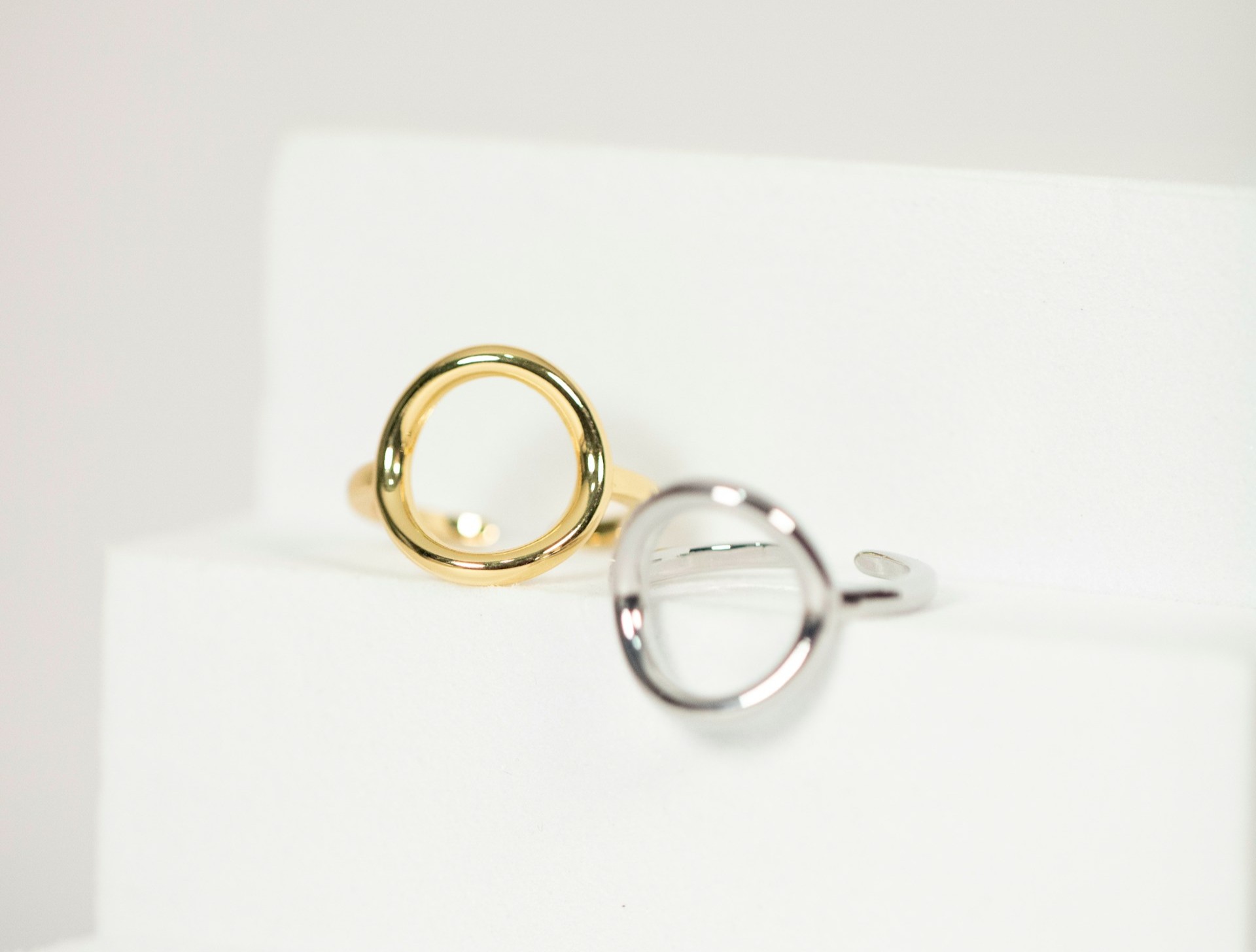 Bague en or ou en argent : comment choisir ?