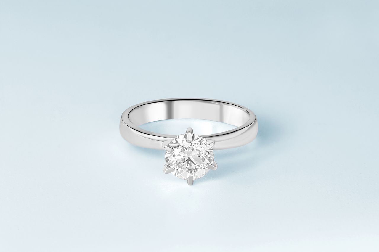 5 choses à savoir sur le solitaire diamant